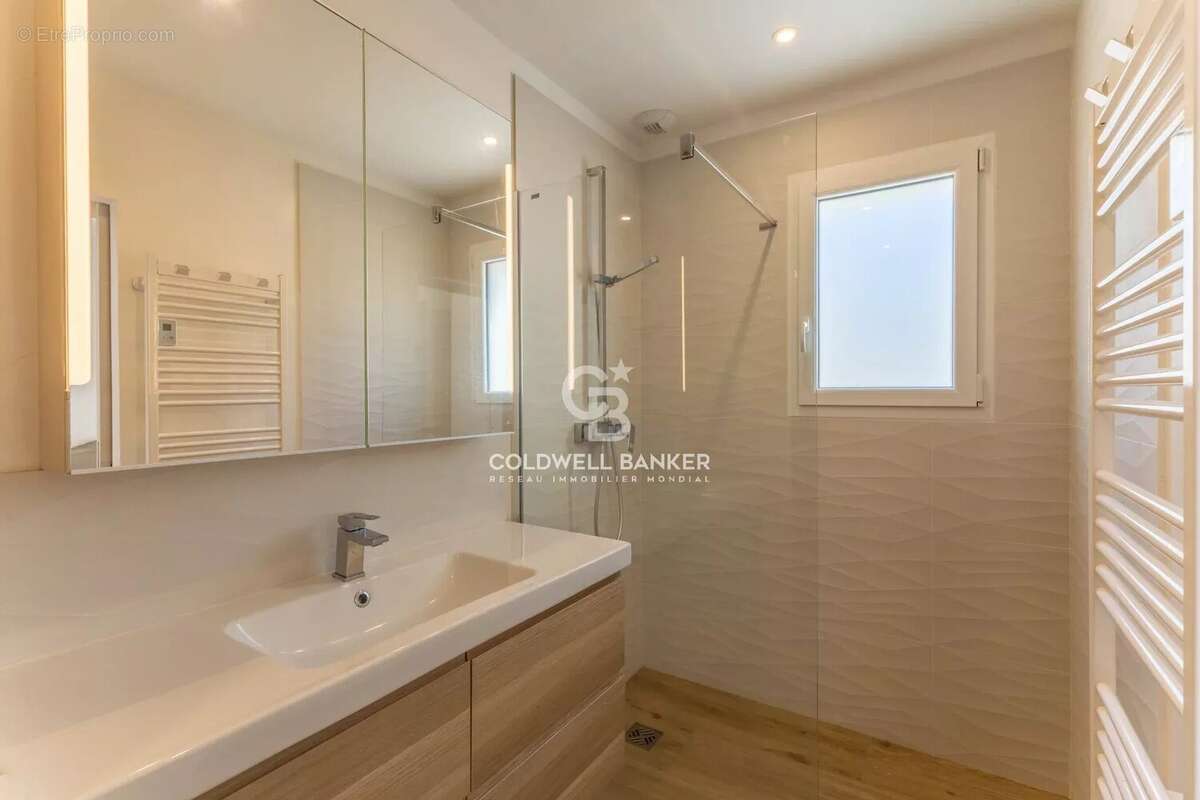 Maison à L'ILE-ROUSSE