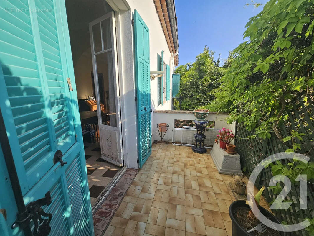 Maison 151 m² à Cagnes-Sur-Mer  - photo 9