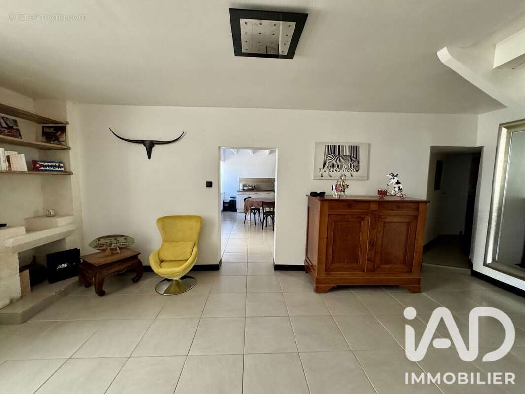 Maison 153 m² à Guimps  - photo 9
