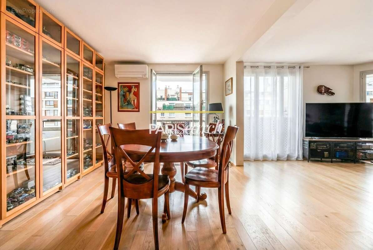 Appartement à PARIS-12E