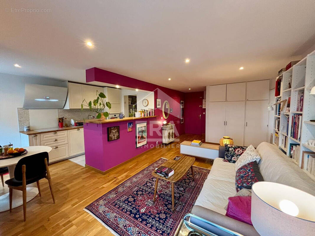Appartement à DAMMARIE-LES-LYS