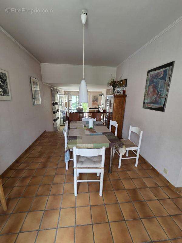 Agréable maison coeur village avec de beaux volumes - photo 12