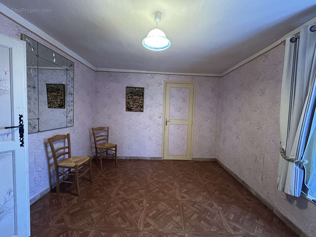 Maison à SOLIGNY-LA-TRAPPE