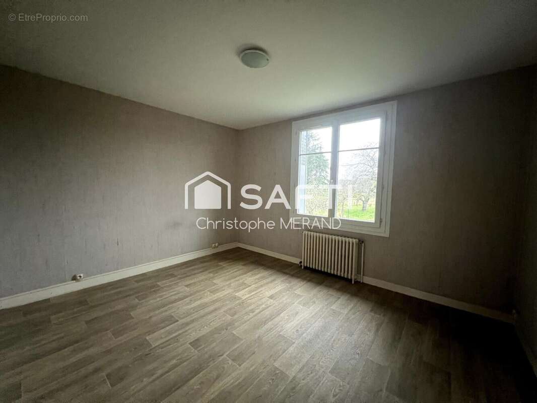 Photo 8 - Maison à DANGE-SAINT-ROMAIN