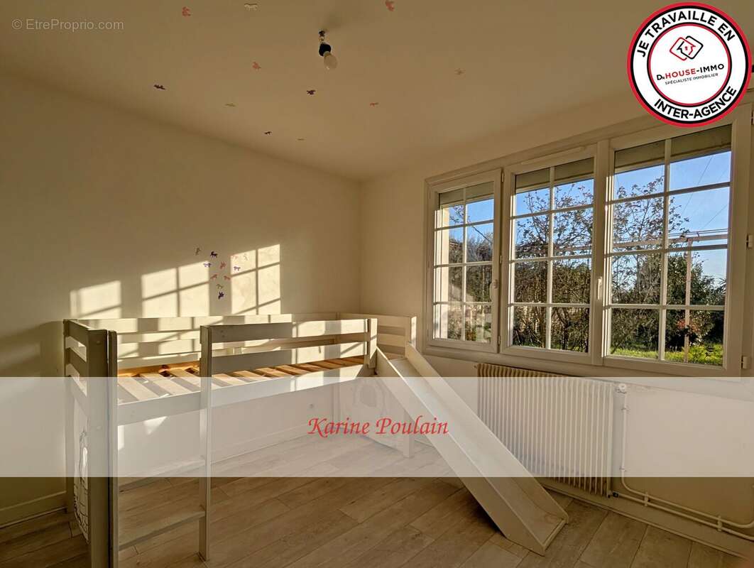 Maison 87 m² à Ambares-Et-Lagrave  - photo 24
