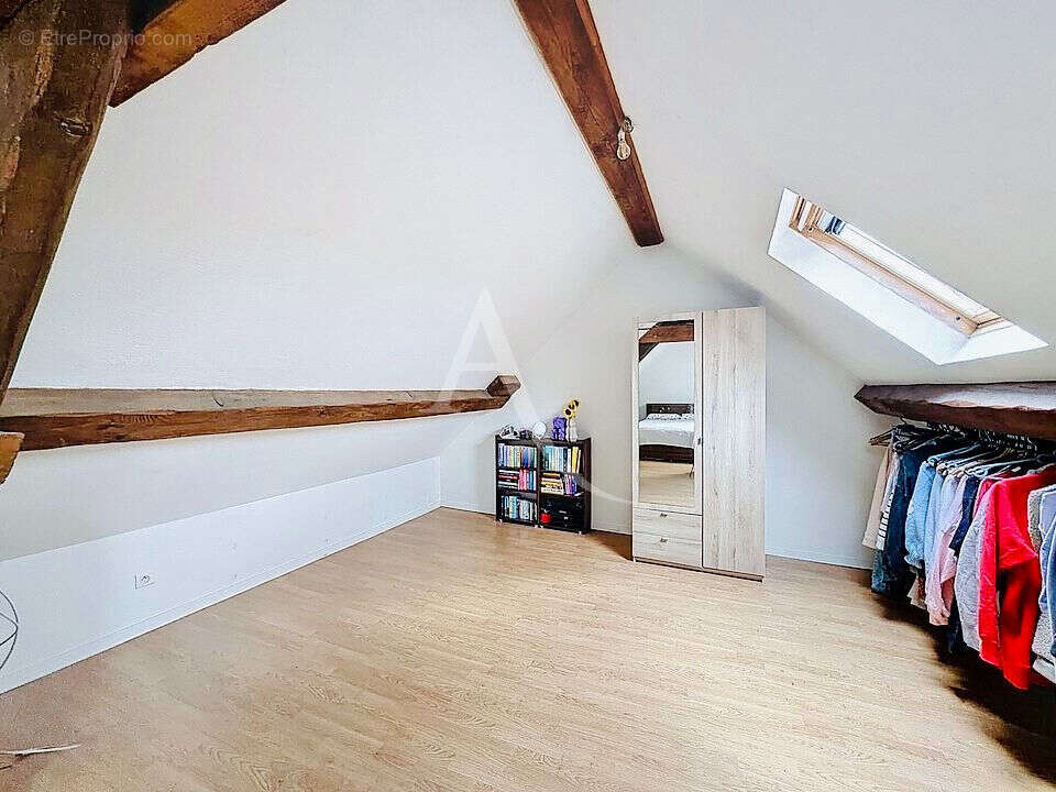 Appartement à NANTEUIL-LES-MEAUX