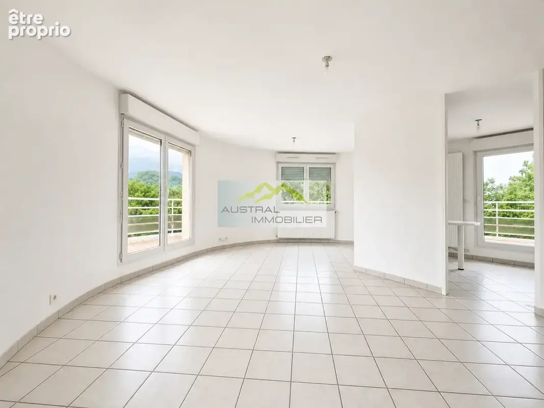 Rare à la Motte Servolex, Appartement T4 dernier étage avec terrasse de 64 m2 et magnifique vue. - photo 4