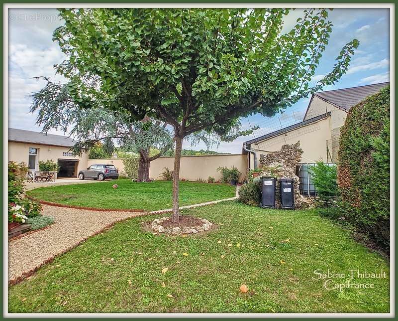 Maison à AUBIGNE-RACAN