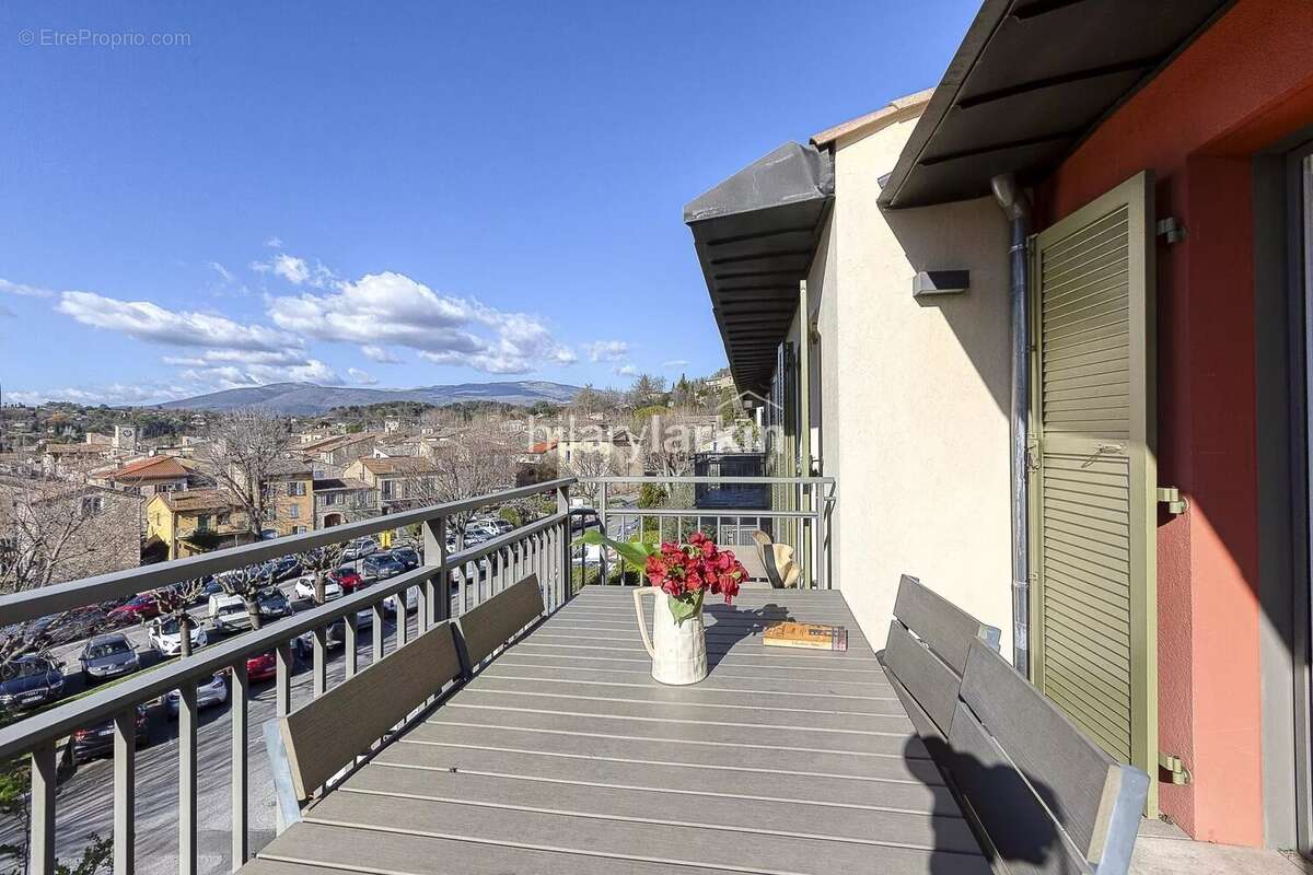 Appartement à VALBONNE