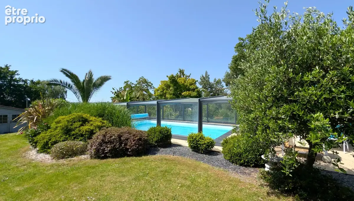 A vendre Maison en pierre 5 pièces - Les Fougerêts (56) - La Gacilly - dépendance - locatif - piscine - photo 11