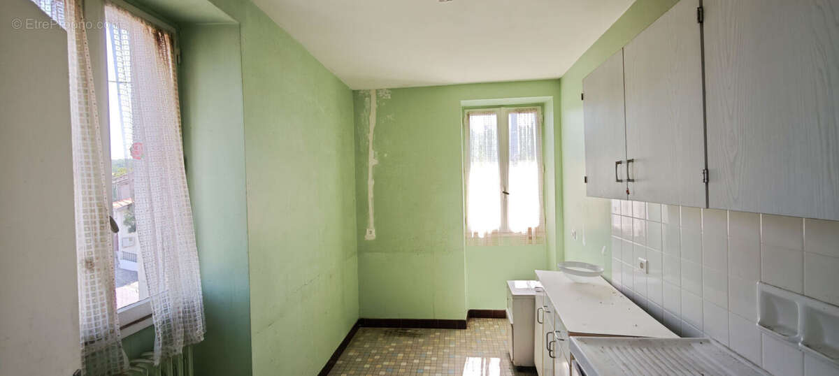 Immeuble de rapport - Asprieres  200 m2 - photo 5