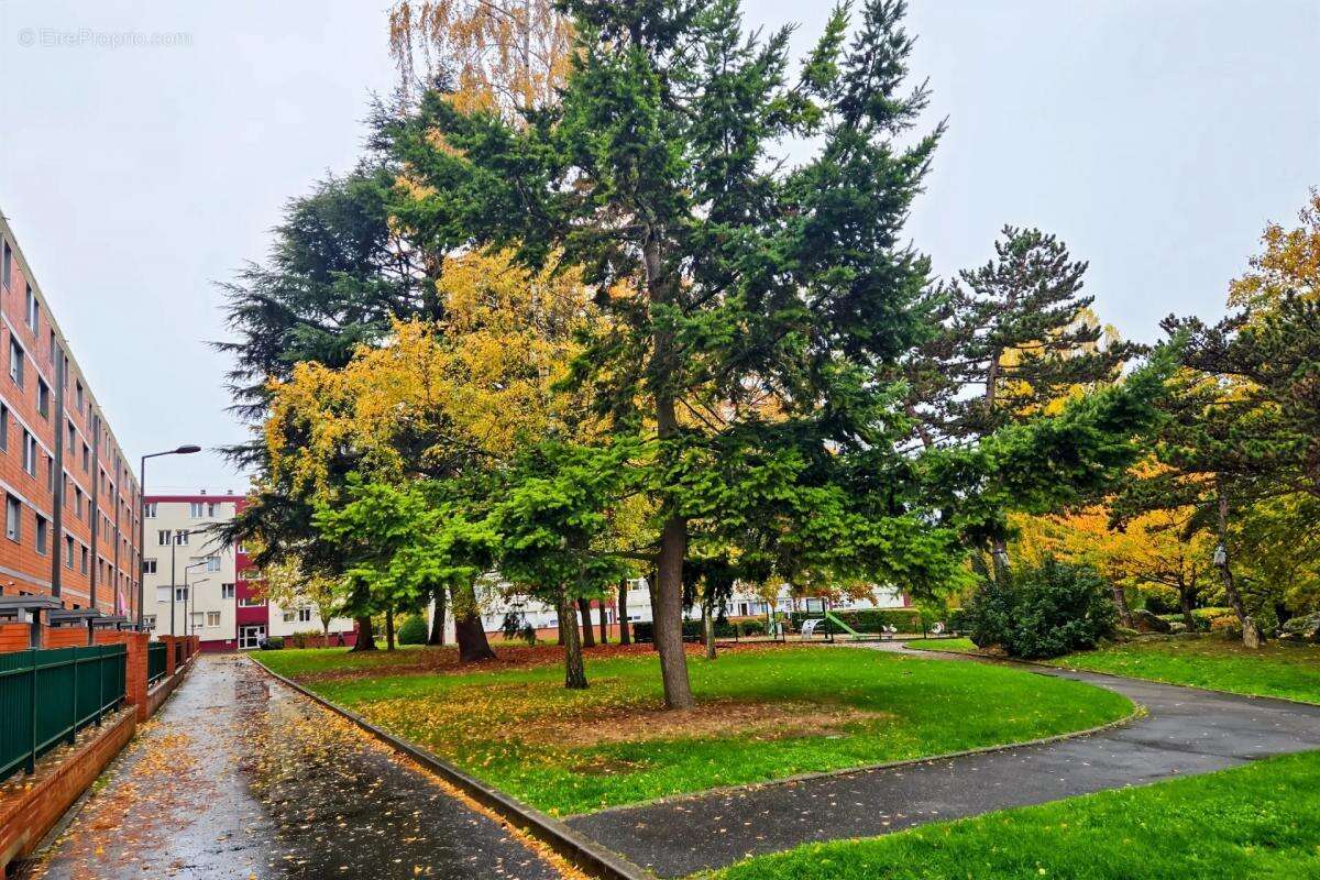 Appartement à VIRY-CHATILLON