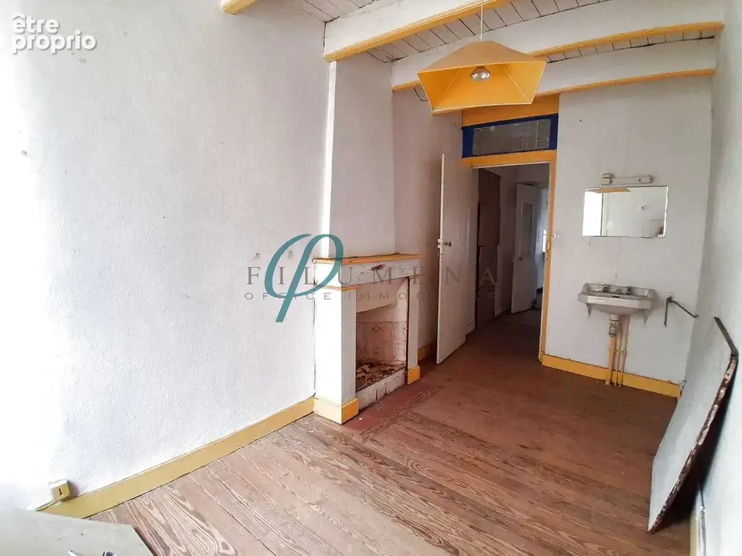 Maison à rénover avec fort potentiel   Centre bourg de Sucé-sur-Erdre - photo 5