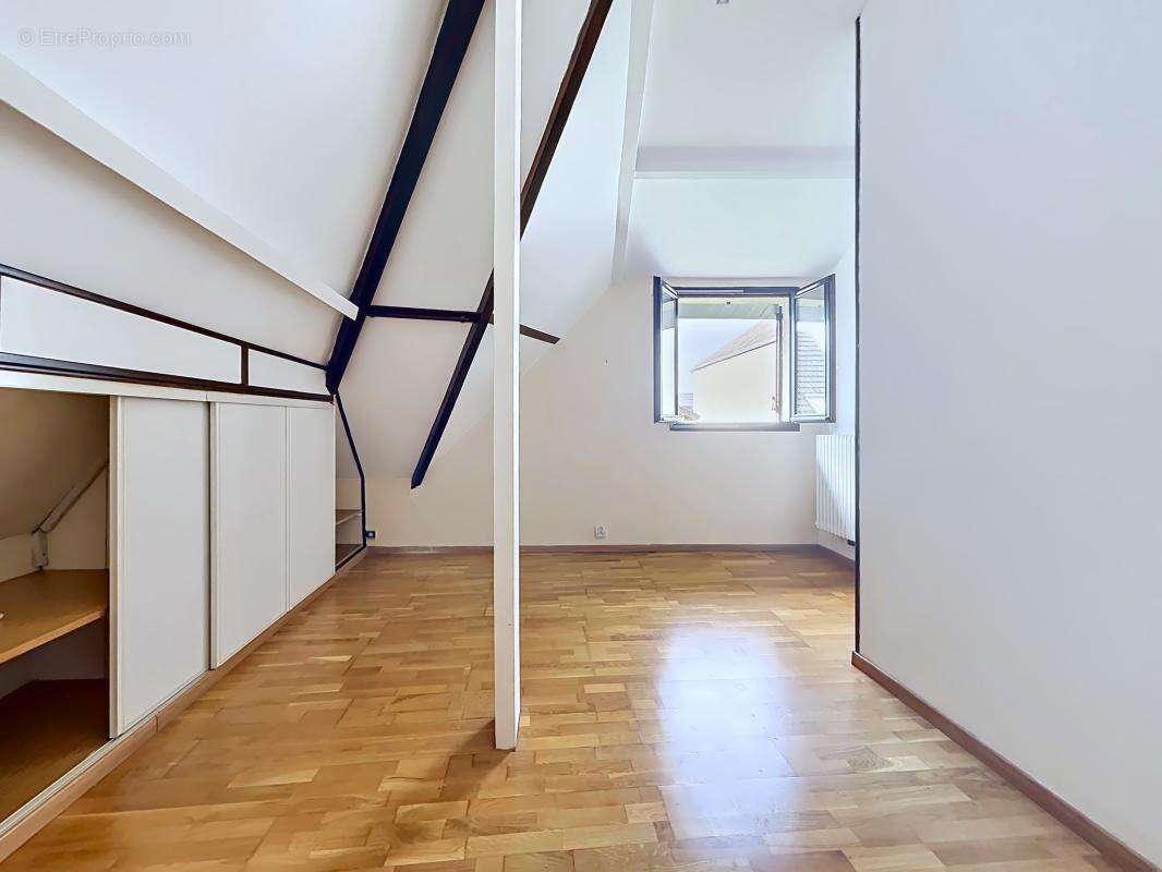 Maison 78 m² à Les Pavillons-Sous-Bois  - photo 17