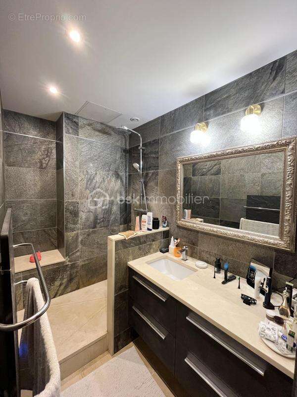 Appartement à VERSAILLES
