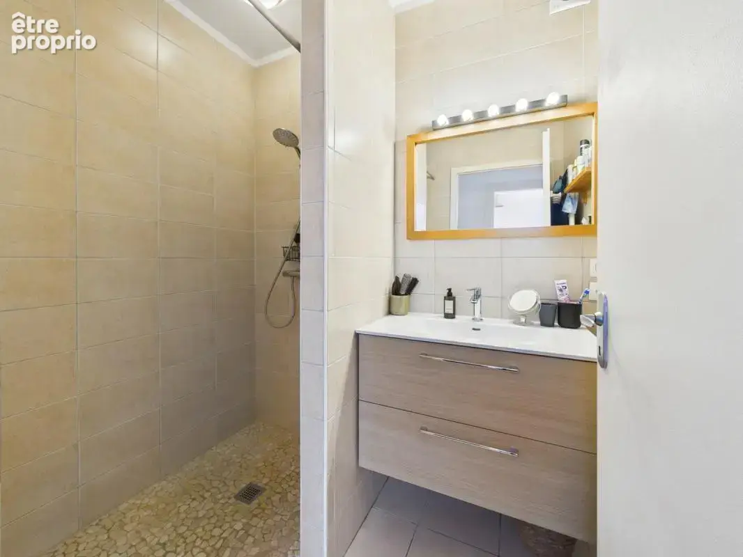 Robertsau - Appartement T3 en rez-de-jardin - photo 6