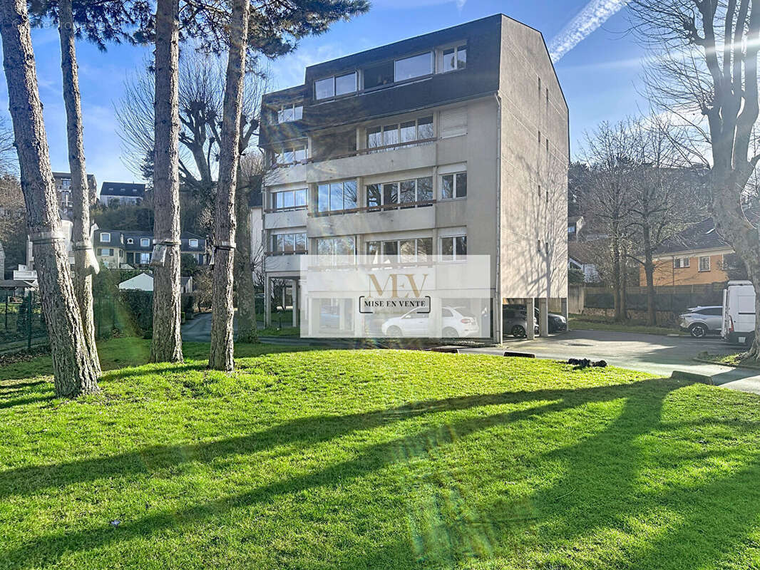 Appartement à BRY-SUR-MARNE