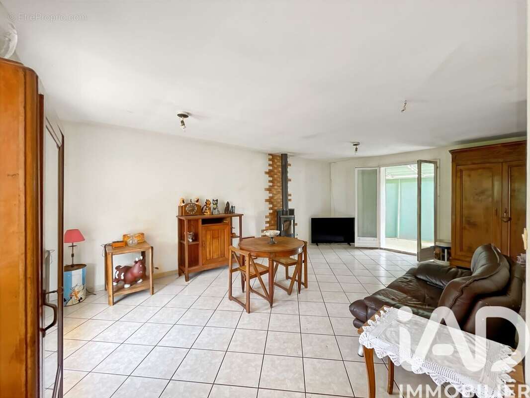 Photo 4 - Maison à MONTFERMEIL