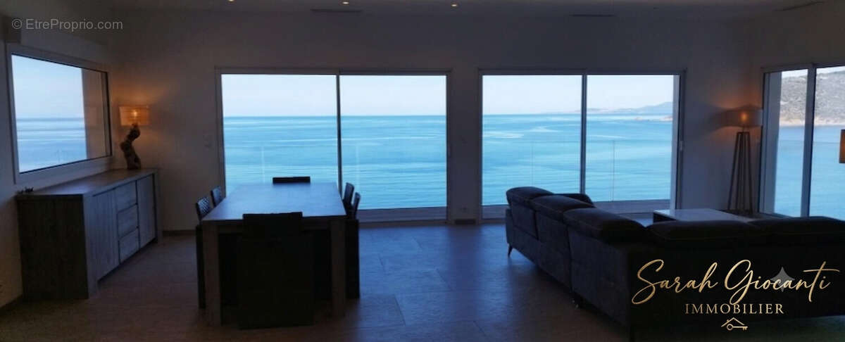 Maison 5 pièces 247 m² à vendre à Villanova (20167) - photo 2