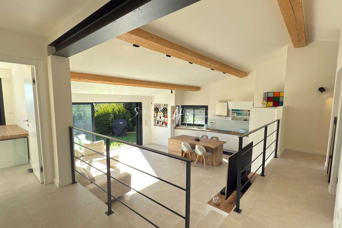 Maison à LA CROIX-VALMER