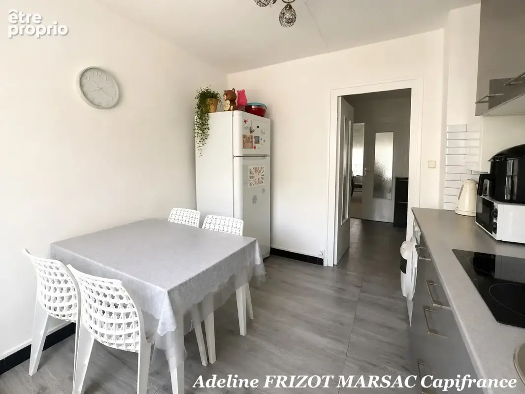 Appartement 76m2 - loue - 4 balcons - 3 chambres - lumineux - photo 6