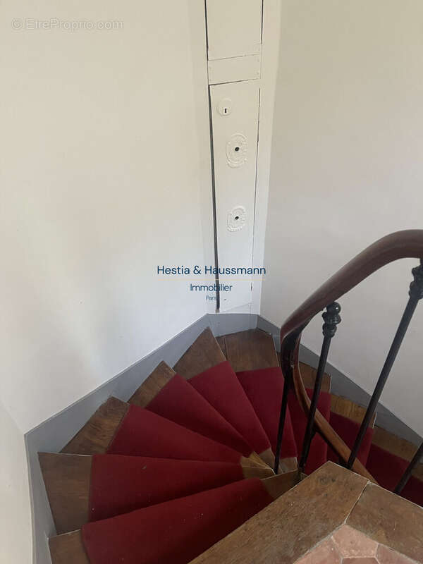 Appartement à PARIS-7E