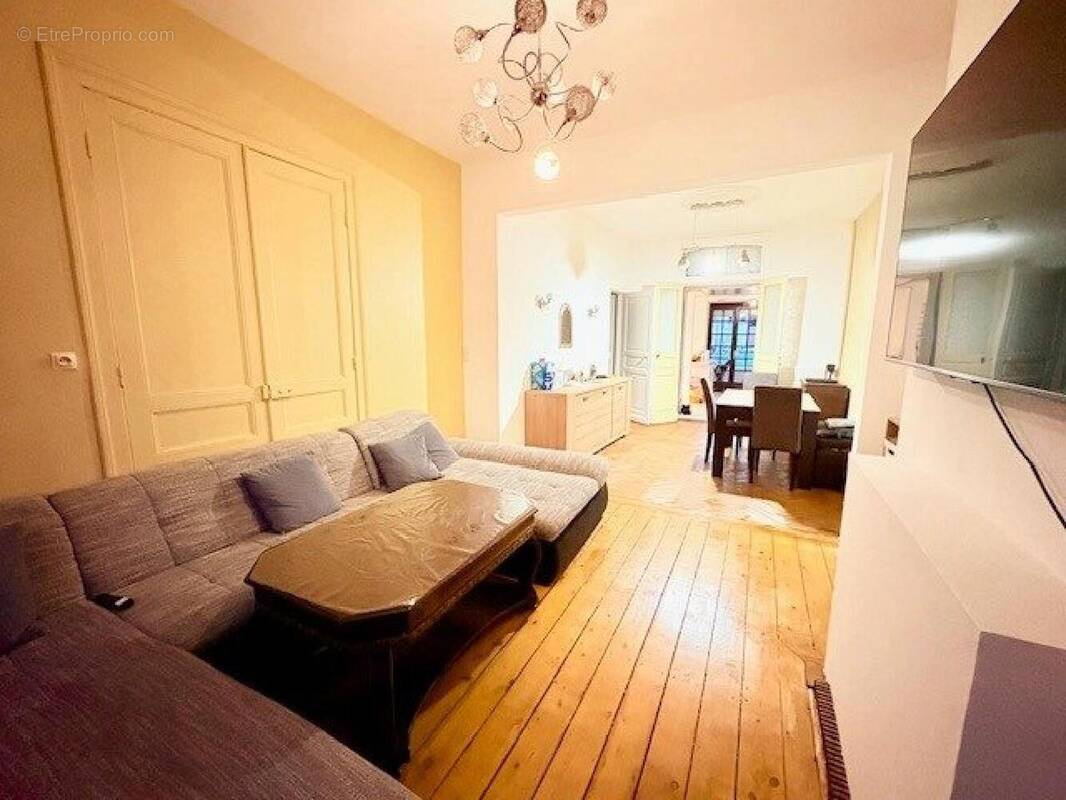 Photo 1 - Maison à VALENCIENNES