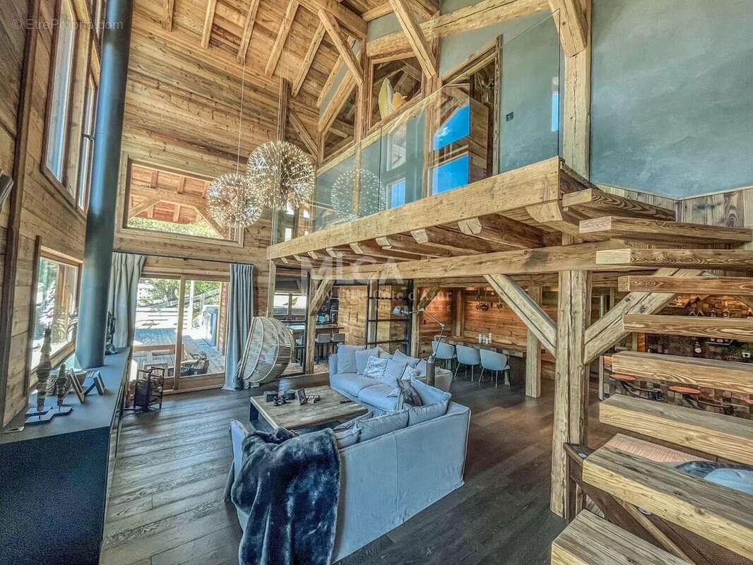 Maison à SAINT-ETIENNE-DE-TINEE