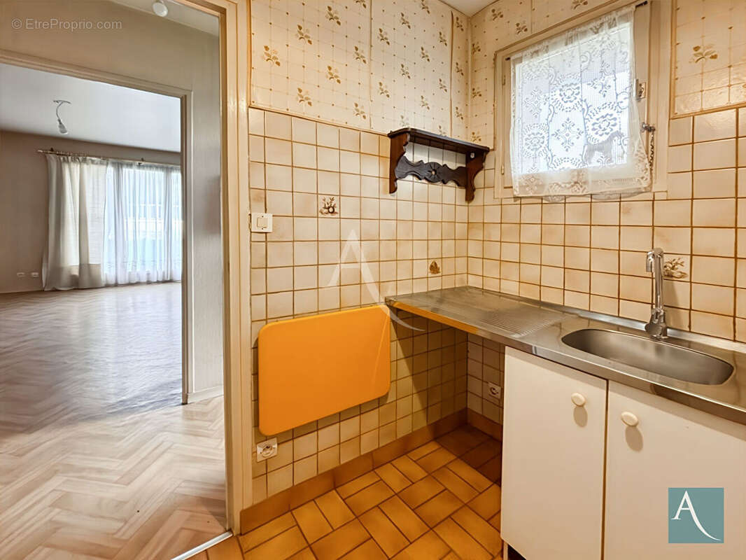Studio 30 m² Étréchy centre - photo 6