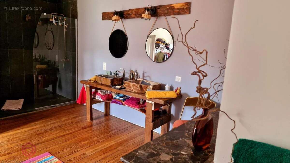 Maison à PRAT-BONREPAUX