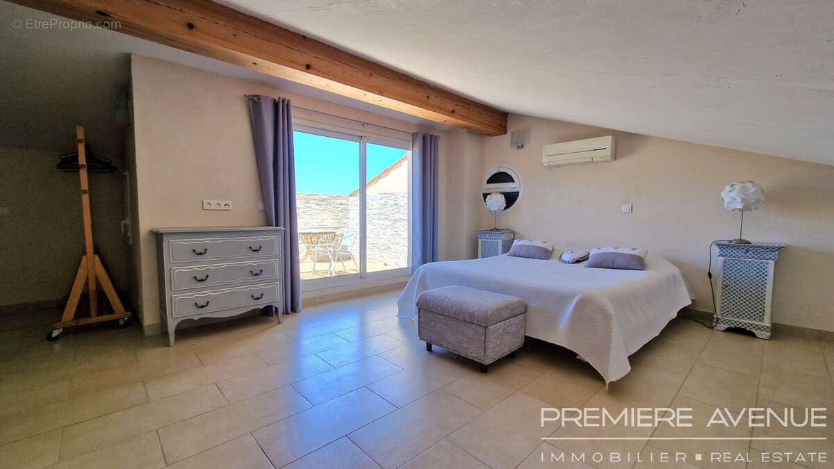 Maison à LA GARDE-FREINET