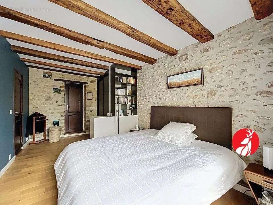 Maison à MILLY-LA-FORET