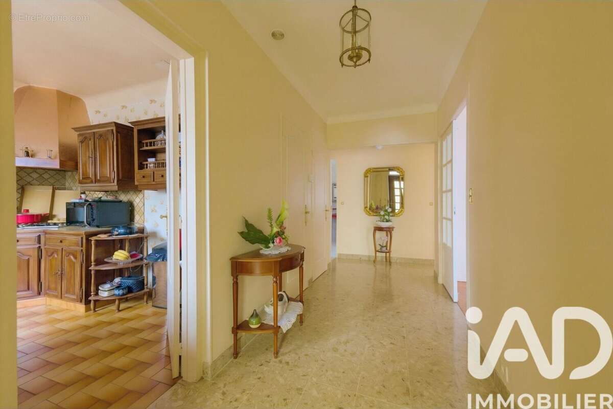 Photo 6 - Maison à VILLEJUIF