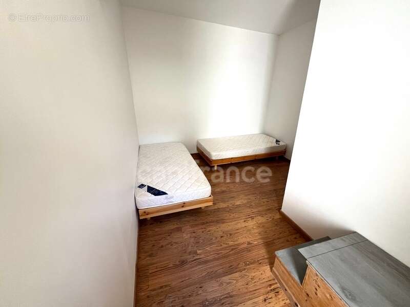 Appartement à FORCALQUIER