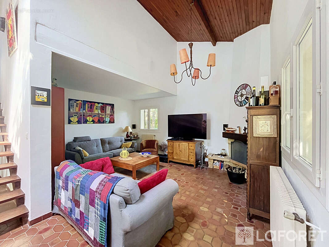 Maison Saint Jean D'Illac 6 pièces 163 m² - photo 3