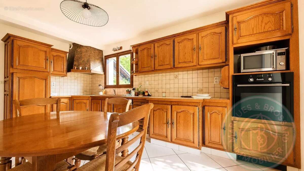 Maison à LONS