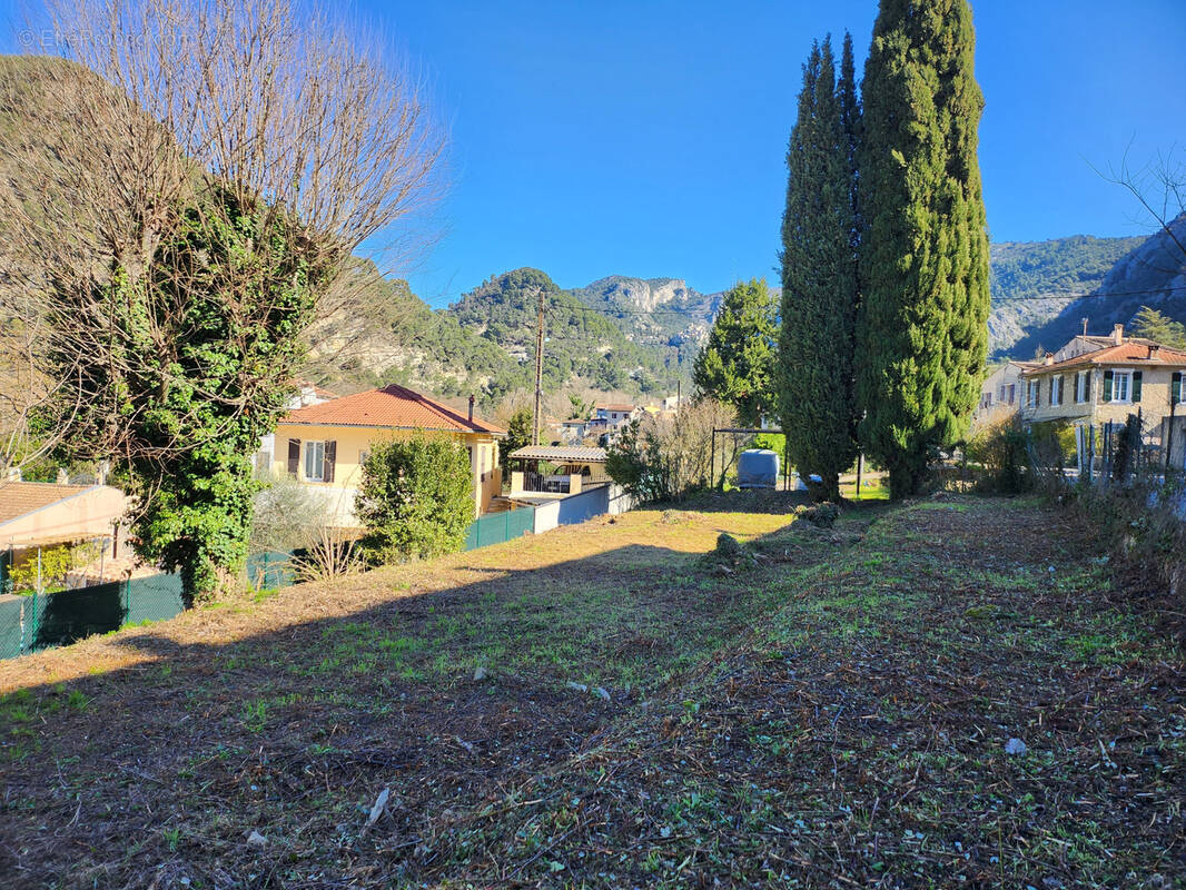 Terrain à PEILLON