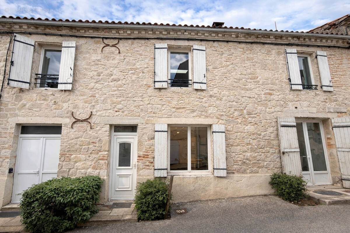 Maison à PENNE-D'AGENAIS