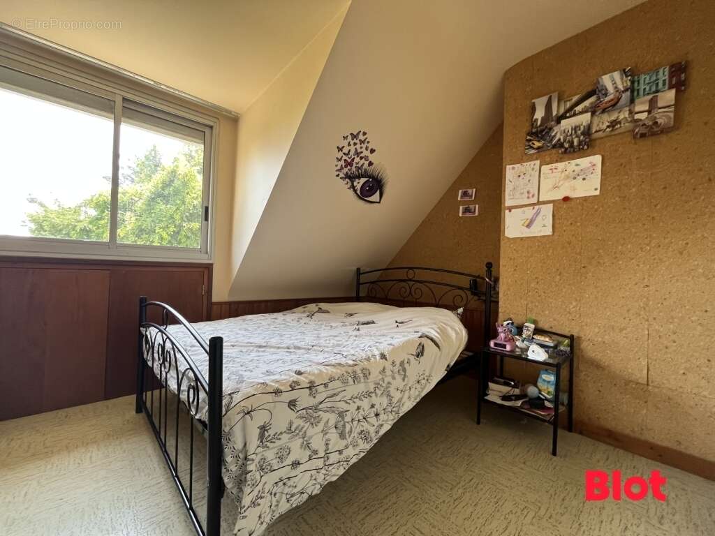 Maison à SION-LES-MINES