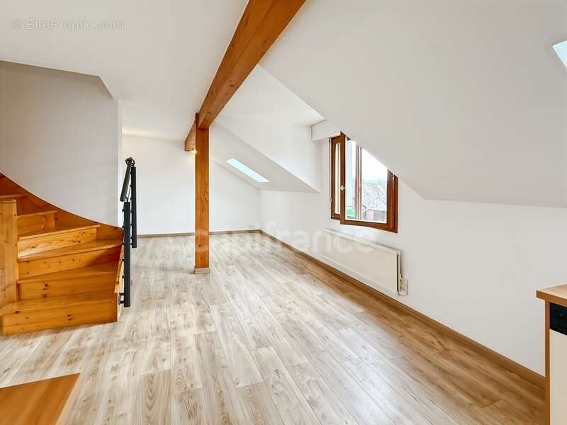 Appartement à GRILLY