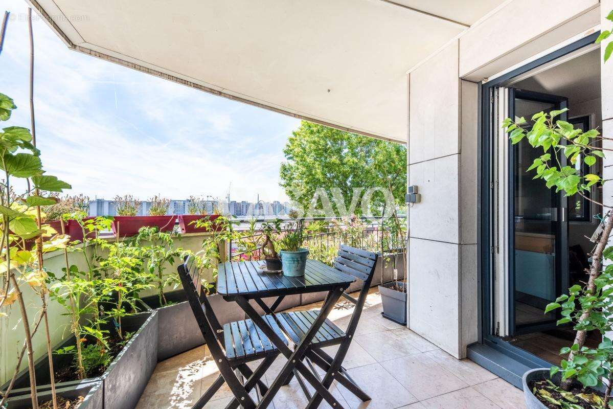 Appartement à CHARENTON-LE-PONT