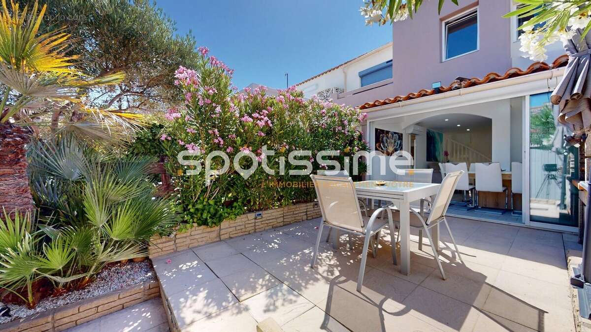 Maison à AGDE