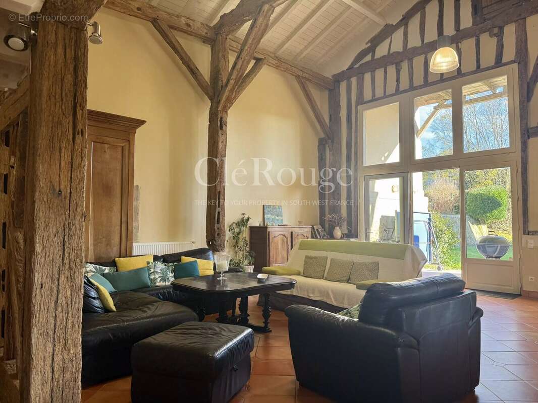 Maison à EYMET