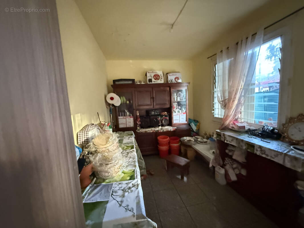 Maison à SAINTE-SUZANNE