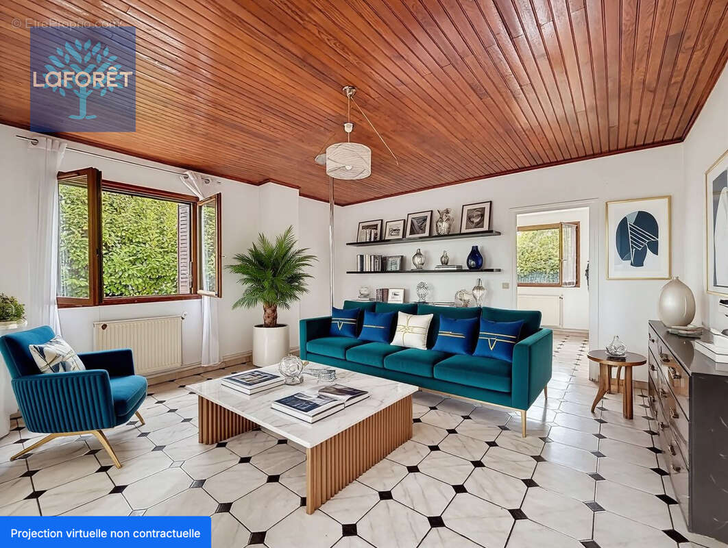 Maison à SAINT-GENIS-LAVAL