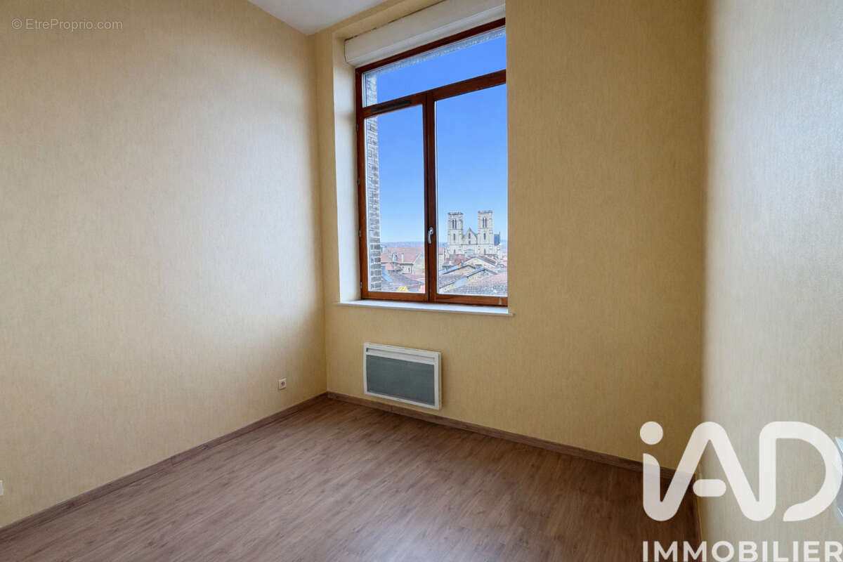 Photo 3 - Appartement à BOURGOIN-JALLIEU