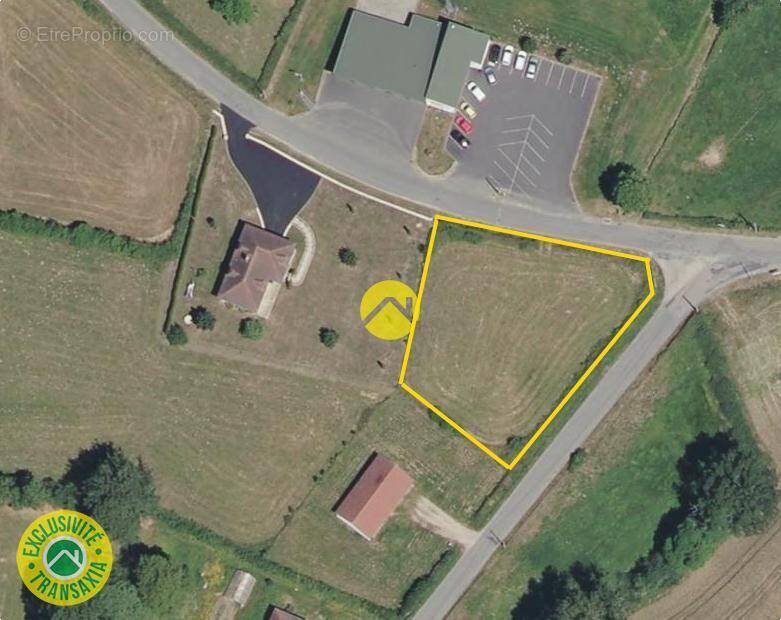 Terrain à MERINCHAL