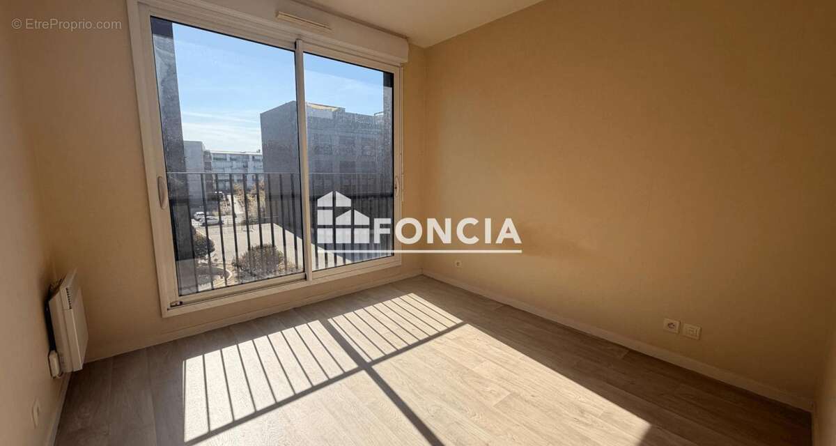 Appartement à SAINT-JACQUES-DE-LA-LANDE