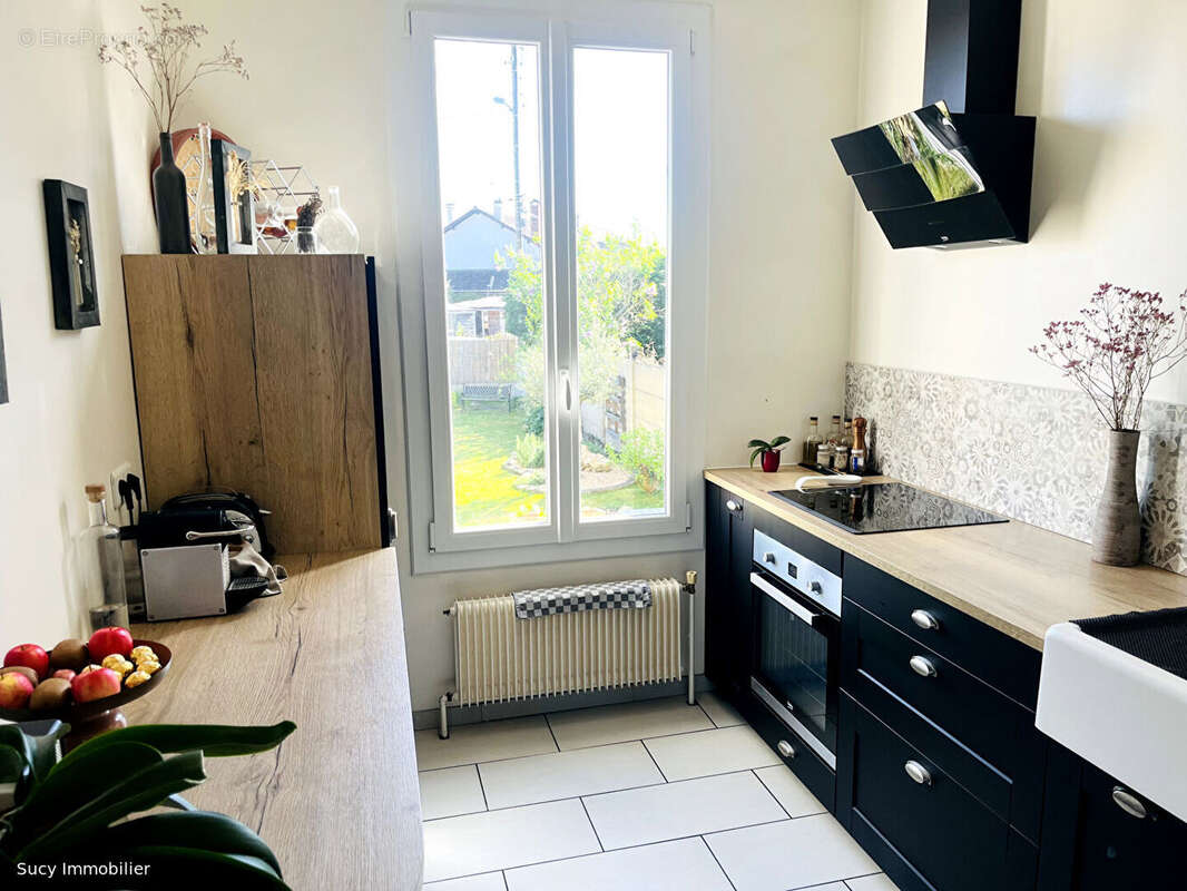 Maison à SUCY-EN-BRIE