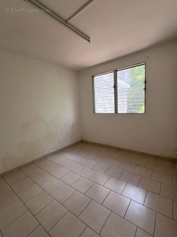 Appartement à BASSE-TERRE